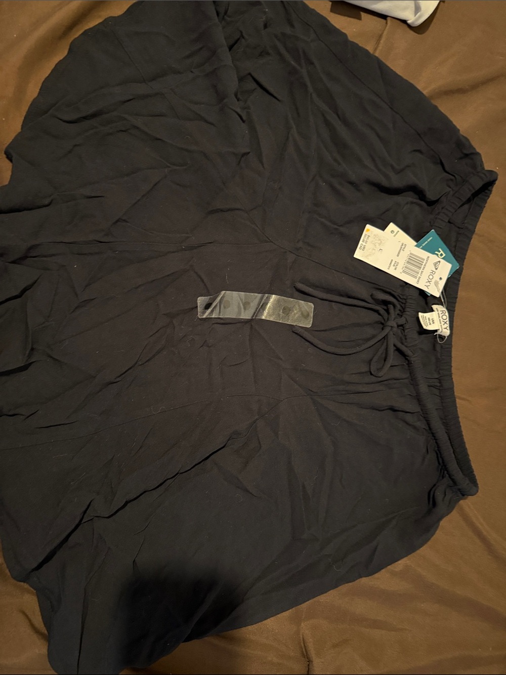 Women’s Roxy Skirt Large NWT.